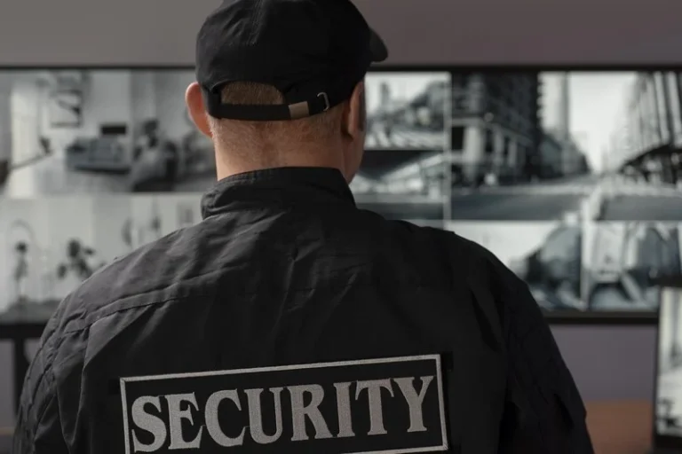 Le gouvernement s’engage à régler la question des horaires des agents de sécurité