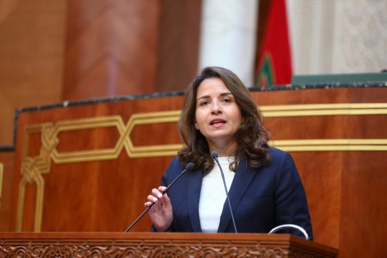 Leila Benali annonce la fin de la bureaucratie minière avec un registre numérique