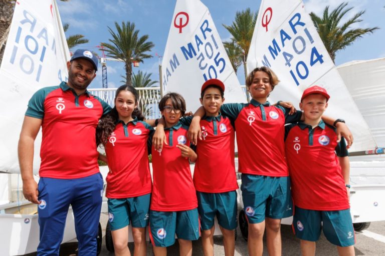 Les vents de Tanger redistribuent les cartes au Mondial Optimist 2026