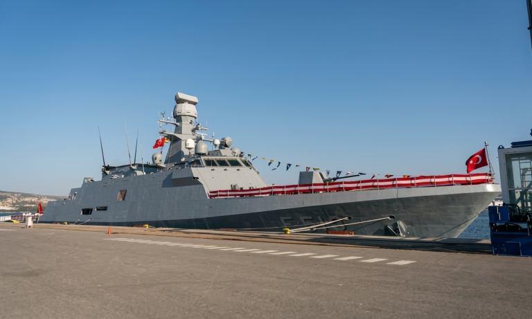 La frégate turque “TCG Burgazada” fait escale au port de Tanger dans le cadre de la coopération maroco-turque