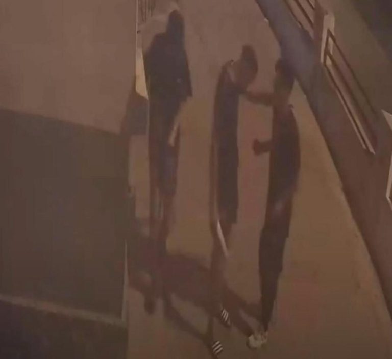 La police de Tanger interpelle le principal suspect dans une affaire de vol de téléphone portable sous la menace d’une arme blanche